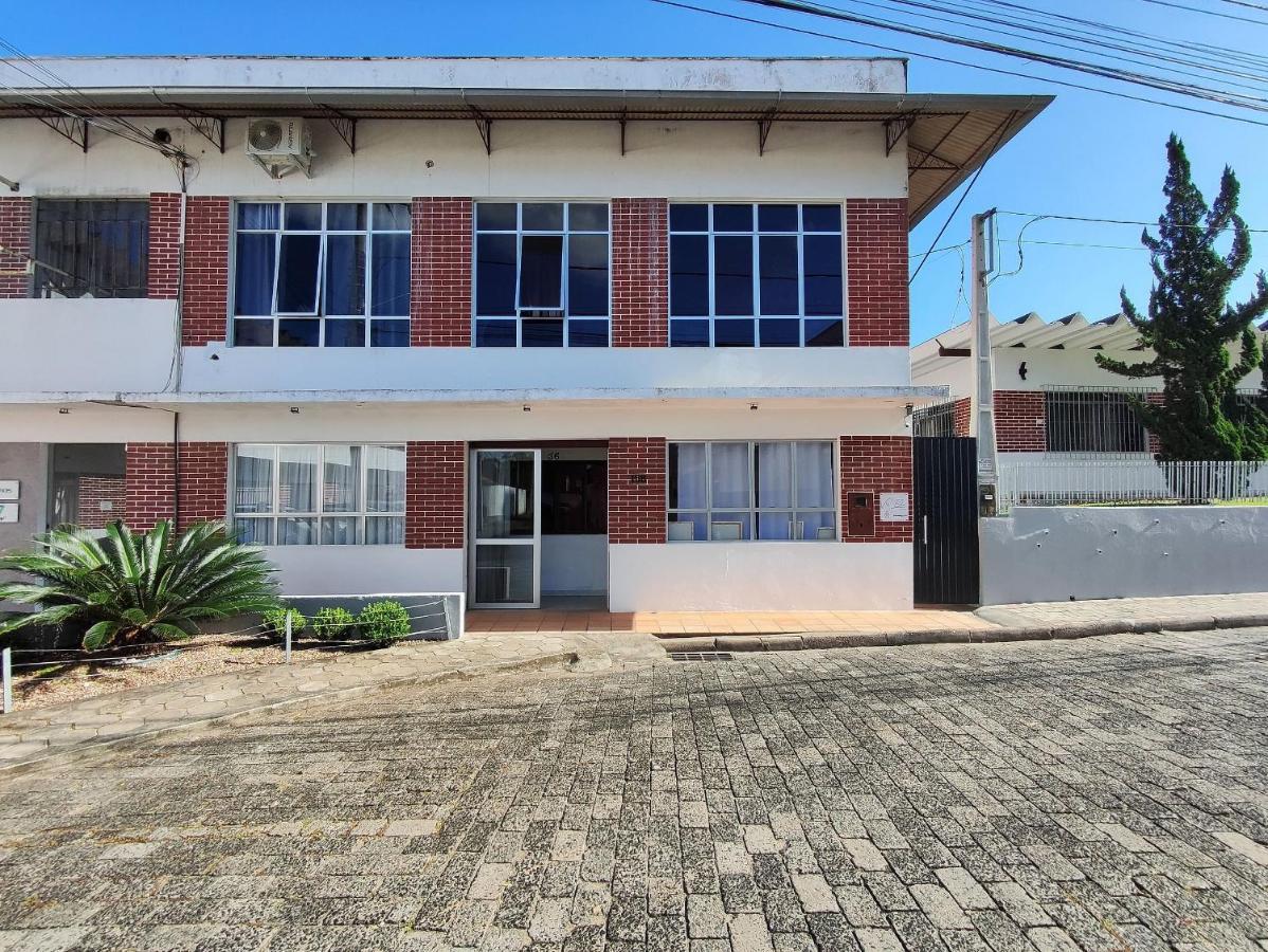 Villa Bilac - Studios Proximo A Vila Germanica Bairro Da Velha Blumenau Exterior foto