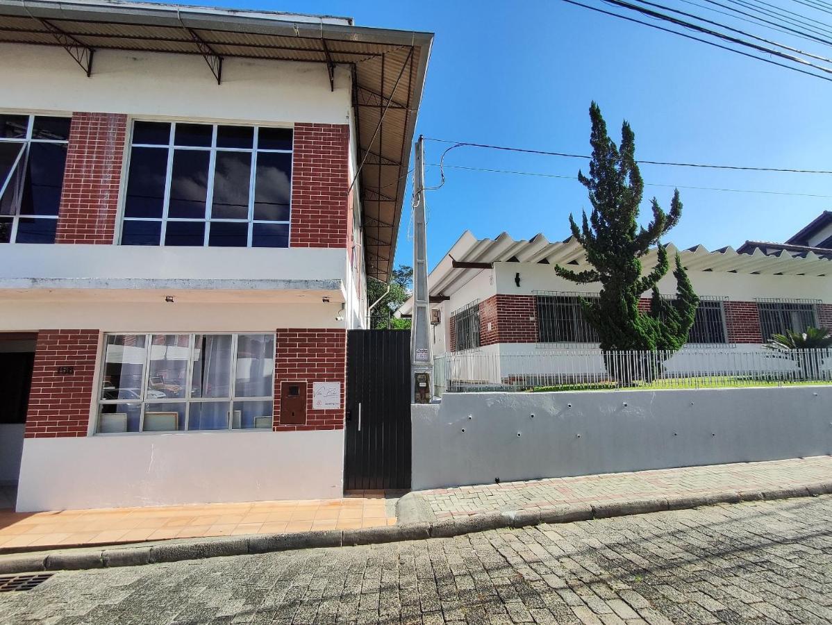 Villa Bilac - Studios Proximo A Vila Germanica Bairro Da Velha Blumenau Exterior foto